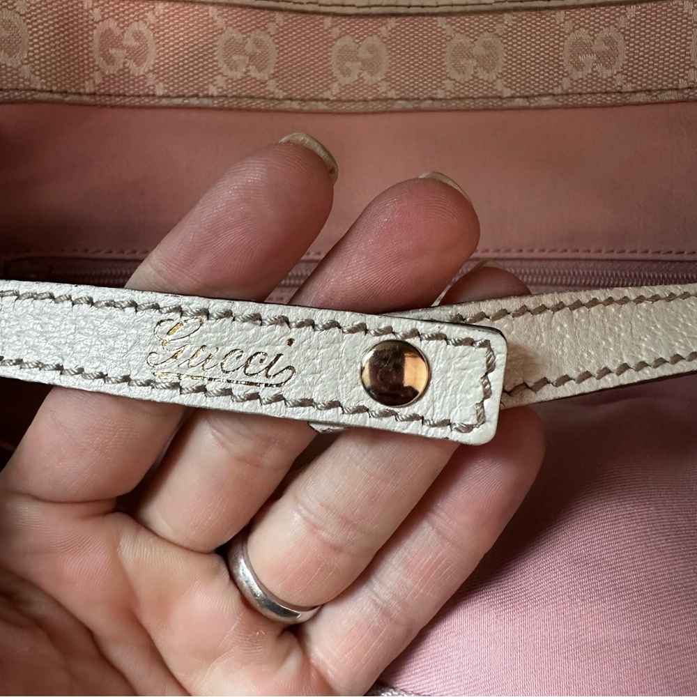 Gucci | Abbey Leather D Ring Ivory Tote Shoulder Bag - Picture 13 of 16